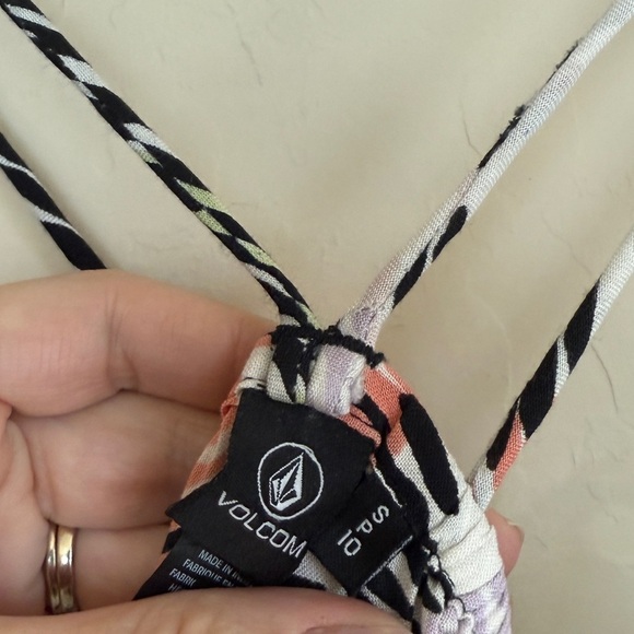 Volcom Spaghetti Strap Racerback Mini Dress Black Beach Surf Small - Picture 2 of 7